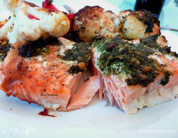 Очень советую рыбку - Сочная нежная рыба с ароматным соусом
от Катюши,  очень вкусно и сочно. http://www.edimdoma.ru/retsepty/58299-sochnaya-nezhnaya-ryba-s-aromatnym-sousom   отличное блюдо !!! 