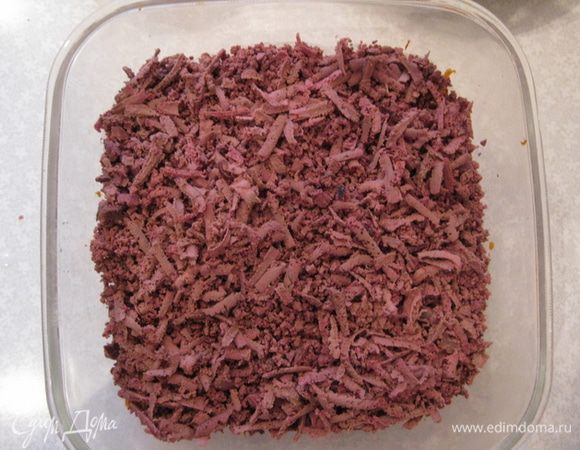 3-й слой: Потертая вареная печень.