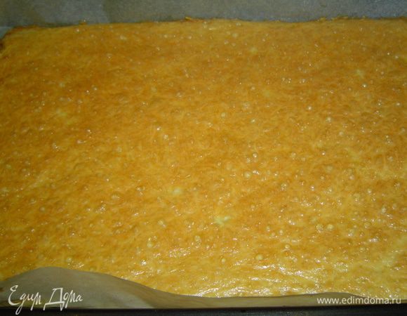 разогретую до 180 гр., до золотистого цвета.