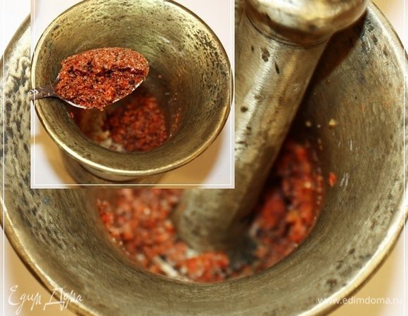 И хорошенечко все это растираем. До получения однородной смеси.