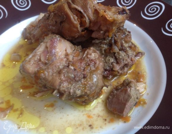 На следующий день, когда кролик настоится, он будет еще вкуснее, но обычно он съедается сразу.
Приятного аппетита!!!