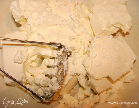 Сыр размять.