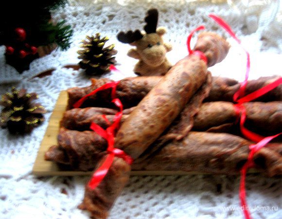 Завязываем не сильно,чтобы не порвать края...Очень симпатично выглядят такие конфетти)))