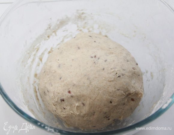 Тесто оставить на подъём примерно на час.