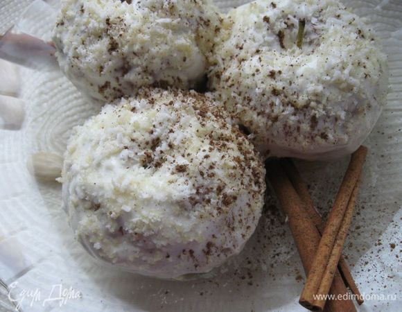 Можно добавить молотую корицу.