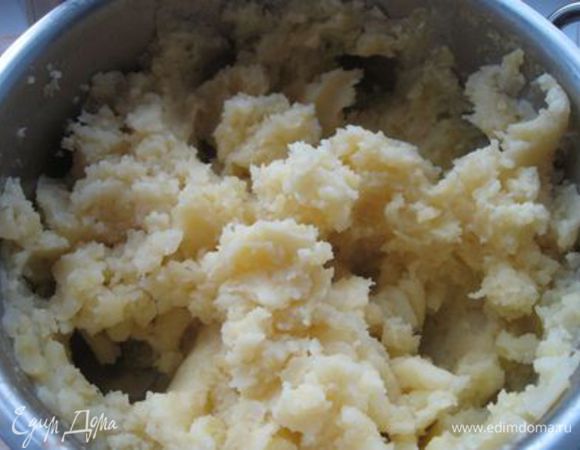 Оно должно быть достаточно густым и эластичным.