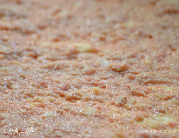  Лаваш смазать тонким слоем фарша