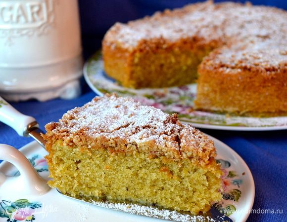 Нежный, мягкий, ароматный пирог с хрустящей корочкой сверху порадует Вас и Ваших близких на завтрак, или с чашечкой вечернего чая! )))) 