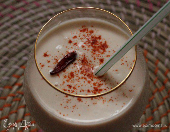 А теперь БОНУС для тех, кто дочитал пост до конца))))))))))) Кефирный коктейль... Вполне заменит ваш обычный ужин...Мы уже обсуждали с девочками этот коктейль и я решила его вам всё-таки показать... Стакан кефира 1% + 1 ч.л. молотой корицы + 1 ч.л. молотого имбиря+щепотка красного жгучего перца. Всё очень просто - перемешайте и ваш коктейль готов. А если вы пробьете этот коктейль блендером, обогатив его при этом кислородом, то ваш организм скажет вам не просто СПАСИБО, а БОЛЬШОЕ СПАСИБО!!!