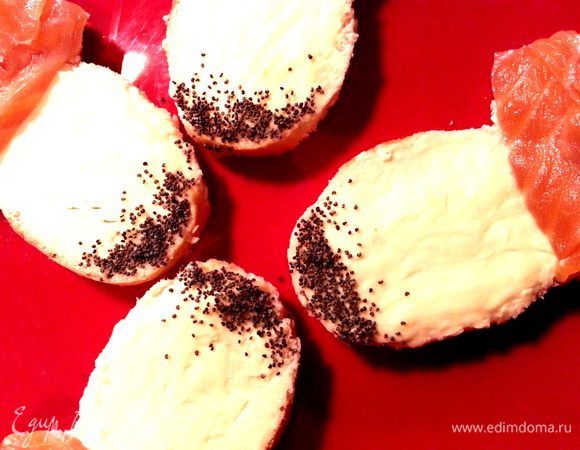 Выкладываем на блюдо для подачи.