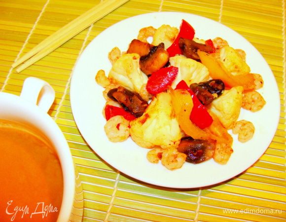 Соус лучше не добавлять сразу весь. Сначала 1/2, потом по вкусу.