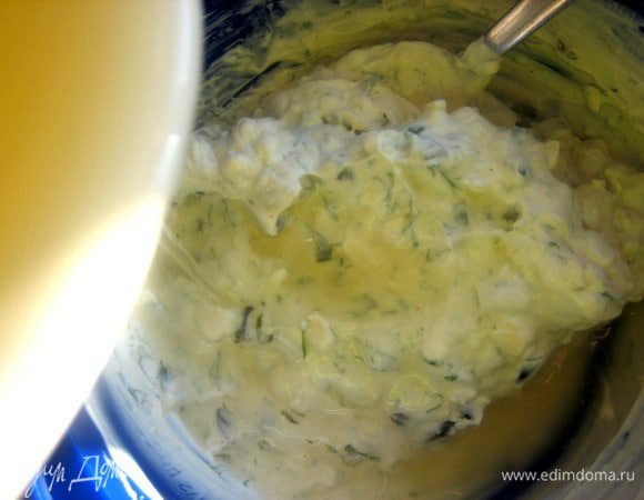 Вливаем растворенный желатин.