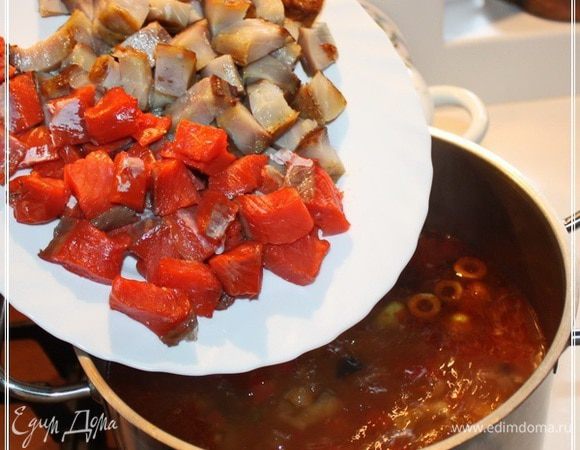 Наступает очередь рыбы. 