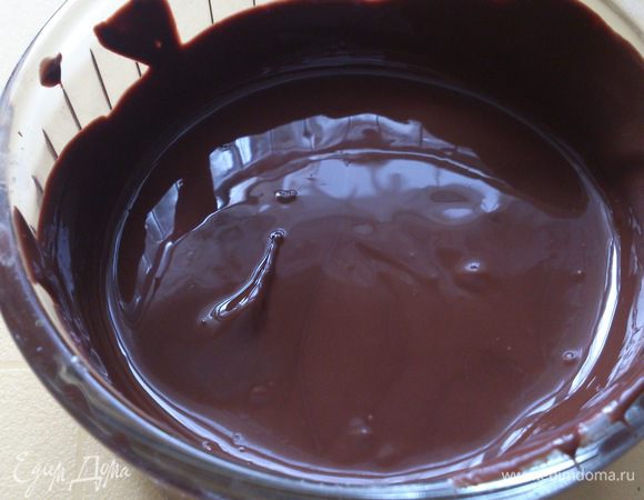 100 г шоколада растопить.