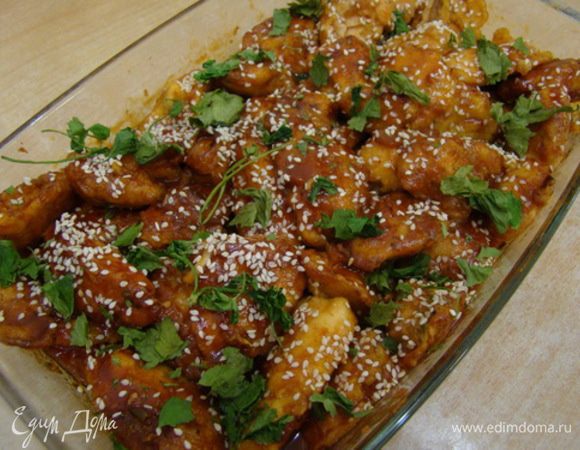 Когда мясо было готово - посыпал кунжутом и зеленью.