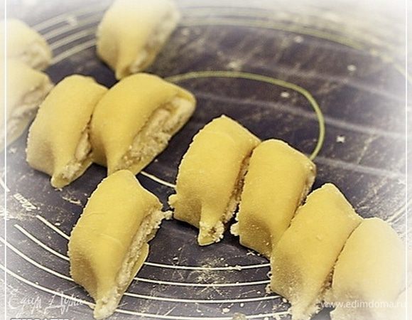 Который порежем на кусочкам. 