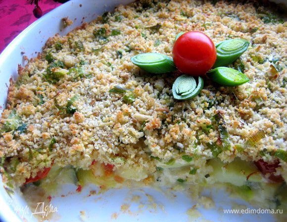 Все слои пропитаны молочной смесью.а верх остаётся хрустящим и ароматным... Очень вкусно и все попросят добавки)))