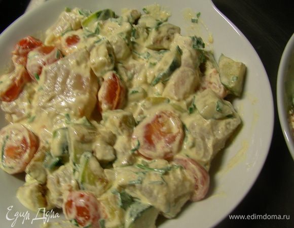 Овощи выкладываем в рыбе. Все перемешиваем. Запекаем в духовке 180 гр минут 10-15 до готовности рыбы. 
