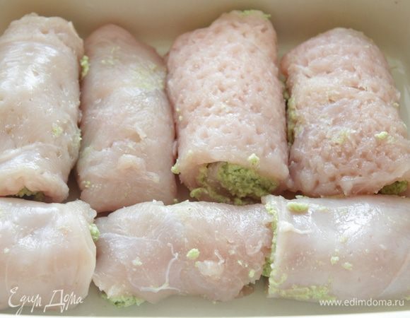 Выложить в форму.