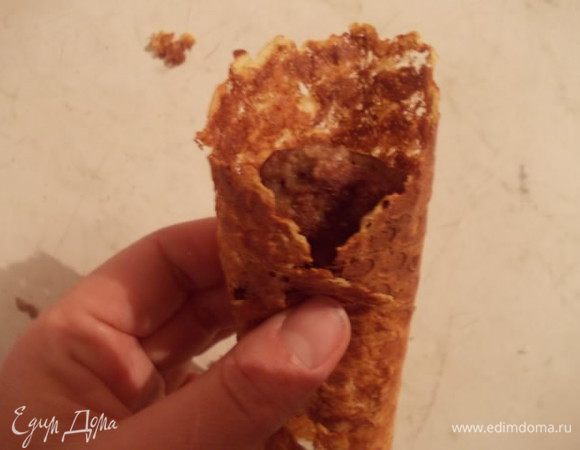 Макаем в сметану и наслаждаемся.....