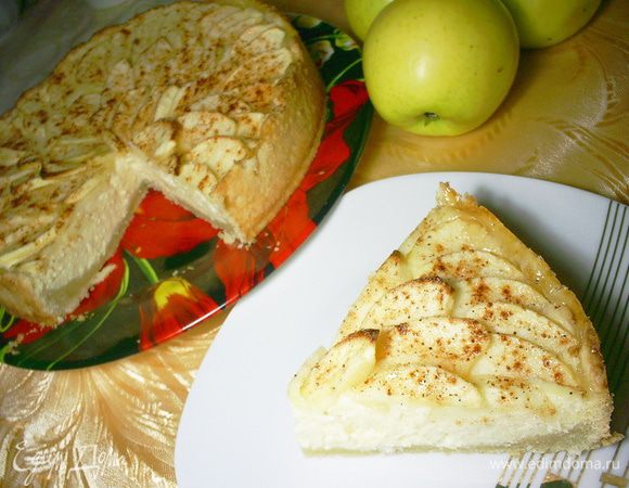 Осталось самое сложное - дождаться, пока пирог остынет. Чтоб получить красивый разрез, пирог рекомендую разрезать, когда он полностью остынет. Приятного аппетита!!!