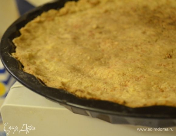 Затем выпекать корж при 180 гр примерно 25 минут, а затем охладить.