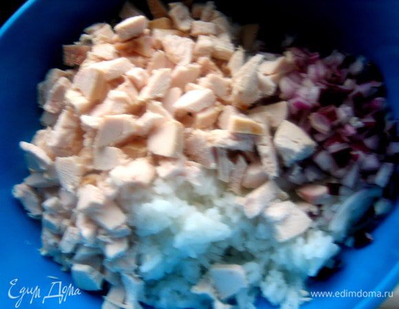 Высыпать в чашу.