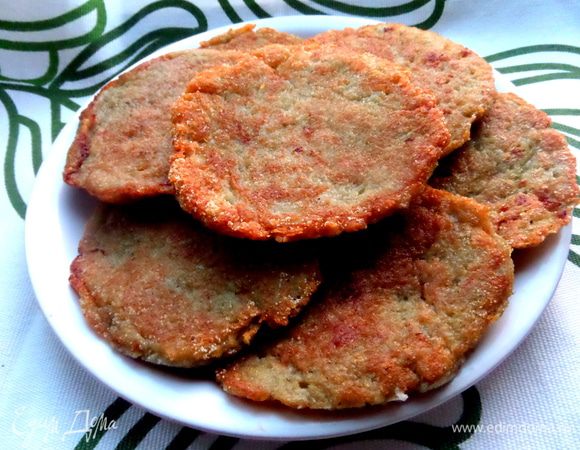 Можно подать просто со сметаной...