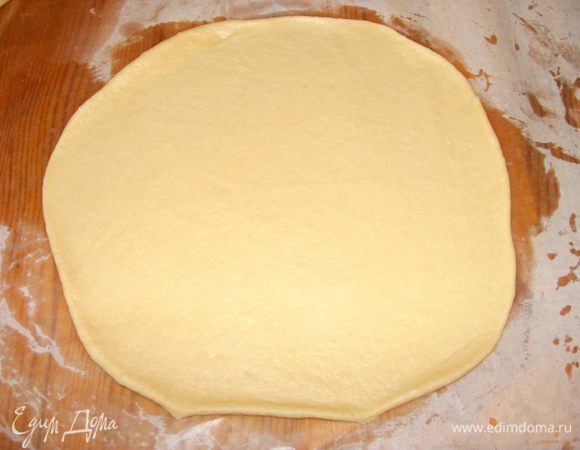 Раскатать все части, как и в предыдущем варианте. 5й круг отложить пока в сторонку.