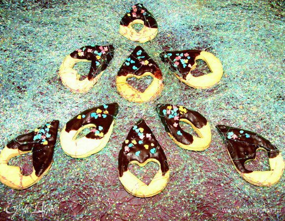 Приятного аппетита! и хорошего настроения! С НАСТУПАЮЩИМ!