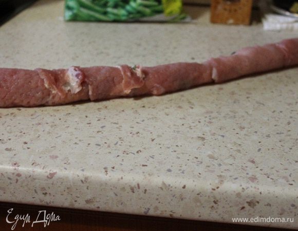 Получается вот такая длиннющая колбаска.