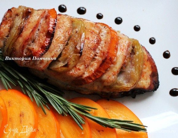 Подавать горячим с ломтиками хурмы. Приятного аппетита!!!