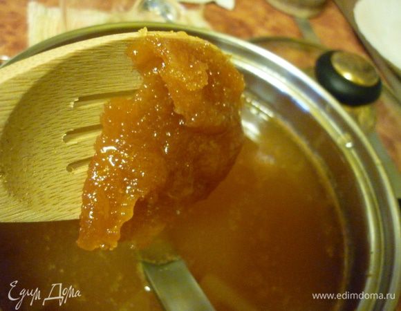 А теперь добавим медок. Перемешаем... 