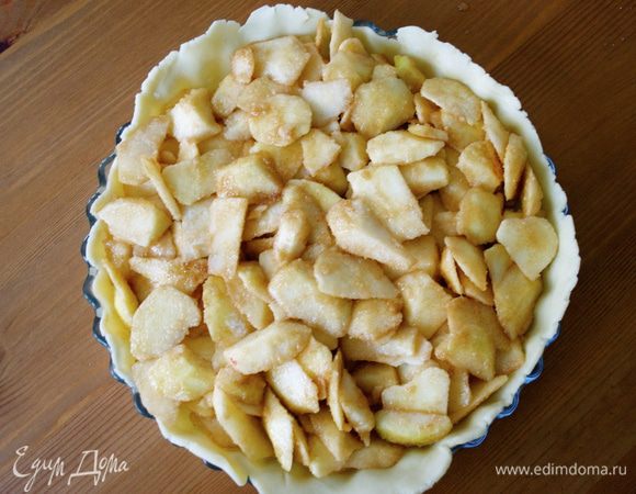 Выложить начинку в форму. 