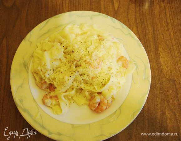 Перемешайте все тщательно. Посолите и поперчите по вкусу. Засыпьте оставшимся сыром, рубленной петрушкой и базиликом...)