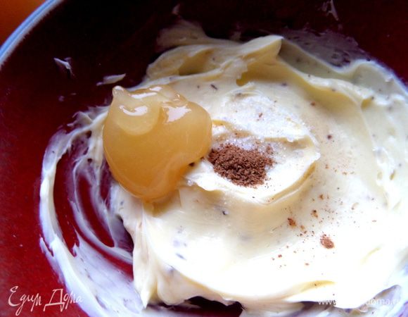 Снова перетираем масло.