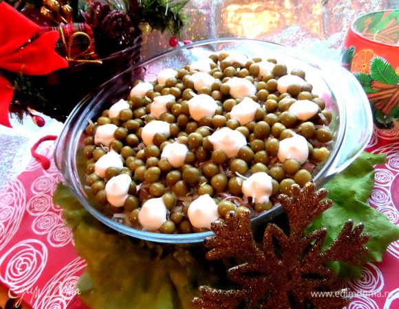 Но если есть время, то неплохо настояться салатику в холодильнике)))