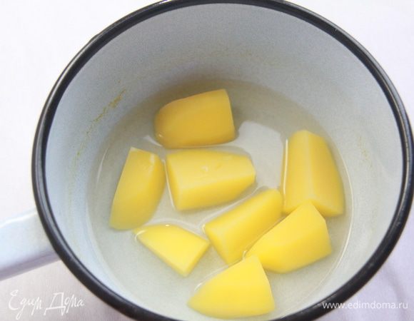 На четвёртый день отварить 100г картофеля (одна среднего размера картофелина).