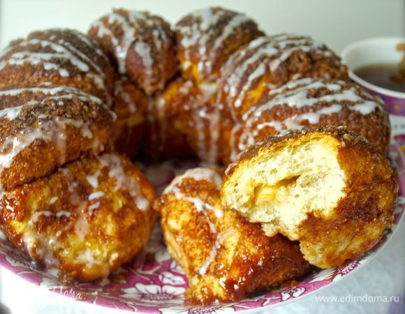 Имейте ввиду, однако, что насладиться вкусом этого хлеба лучше всего в тот же день, когда Вы его приготовили! Хранить в пищевом пакете, чтобы съесть такой же вкусный и мягкий хлеб на второй день! А еще вкуснее съесть его чуть теплым...с кружкой чай, молока.... 