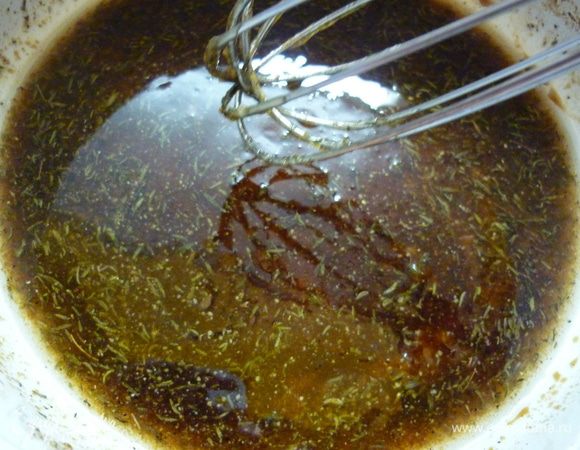 Вот такое чудо получилось. В нем отлично промаринуется и рыба, и курица, и овощи.