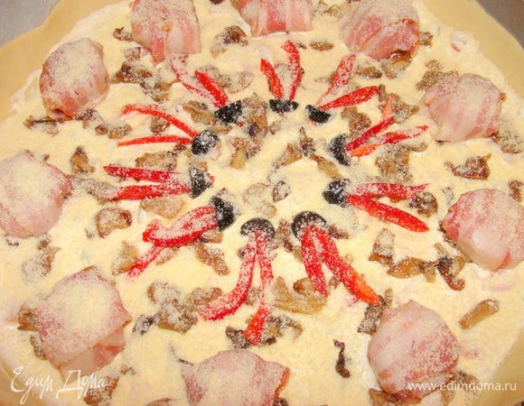 Сверху обильно посыпать тертым пармезаном. Поставить в разогретую до 220* духовку на 20 минут, потом я еще 5 минут запекала при режиме "гриль".