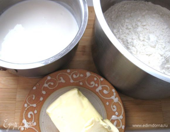 Приготовить все необходимое для теста. 