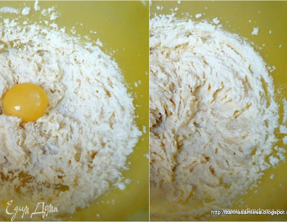 Мягкое сливочное масло взбить с сахаром, добавить яйцо и еще раз взбить.