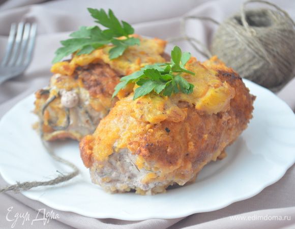 Подавать сразу, горячими с любым гарниром или салатом.