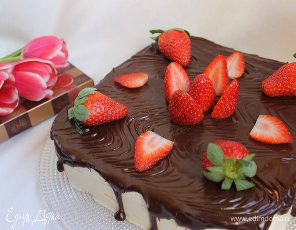  И  украшаем по желанию! У меня клубника! Приятного аппетита! 