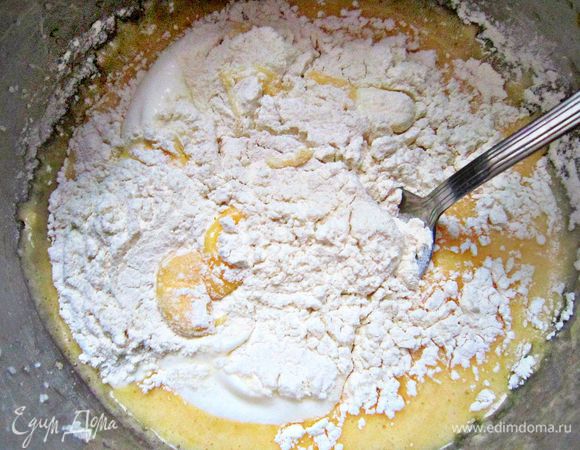 Хорошо всё вместе перемешайте.