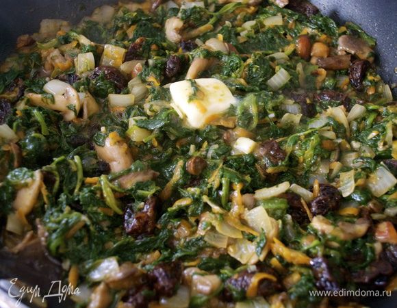 Снять сковороду с огня и поставить остывать на 15 минут. 