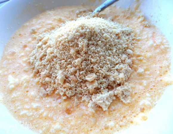 Высыпаем в массу.