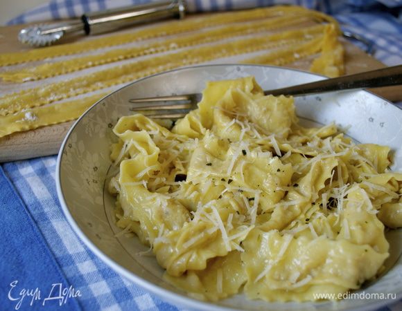 Разложить по тарелкам и подавать!!! 