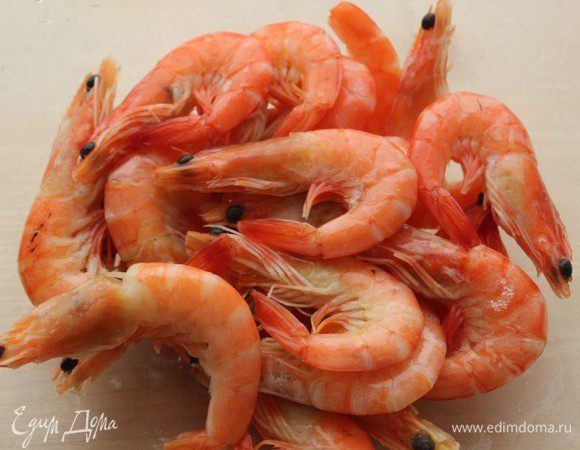 Креветки разморозить.